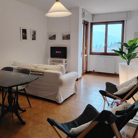 La Casa Di Camilla Apartment Perledo Стая снимка